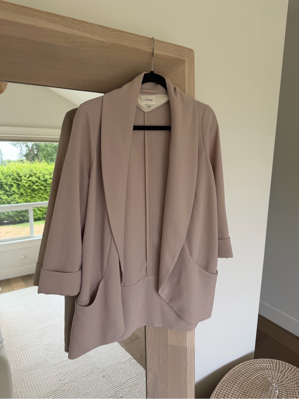 Classic Aritzia (Wilfred) Blazer